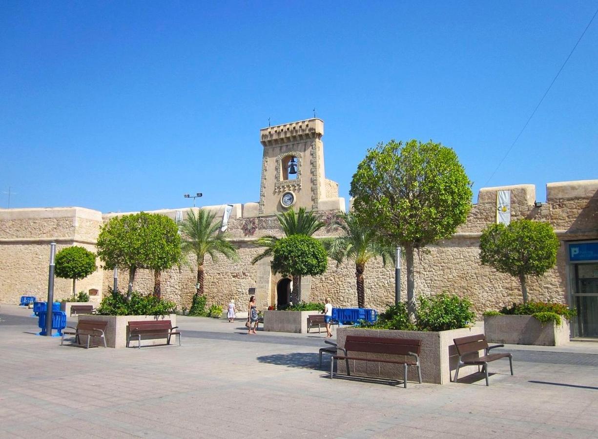 Sunny Apartment Near The Beach Santa Pola Luaran gambar